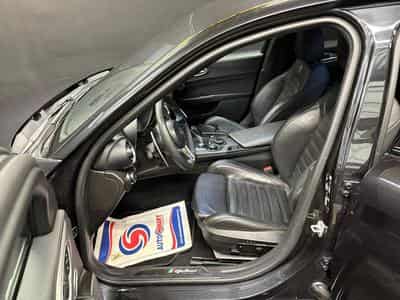 Alfa-Romeo Giulia Giulia Veloce 280 CV CUIR (2019) - Foto 15