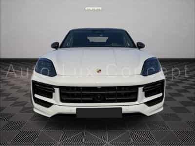Porsche Cayenne Turbo E-Hybrid Coupé avec Pack GT (2026) - Foto 2