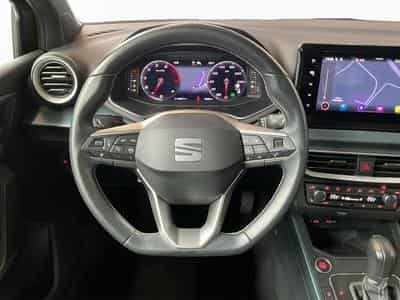 Seat Arona Xperience+DSG+FullLED+P.Safe-Drive.M+Navi+P.Vision+ (2022) - Photo 10