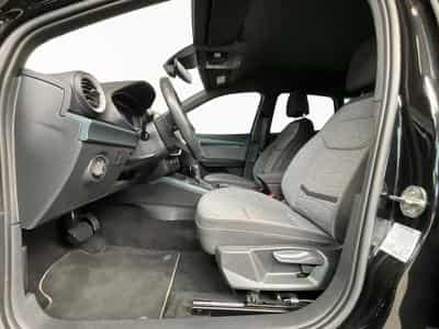 Seat Arona Xperience+DSG+FullLED+P.Safe-Drive.M+Navi+P.Vision+ (2022) - Photo 9