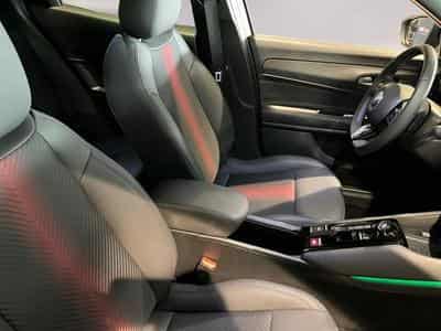 Alfa-Romeo Junior Junior 1.2 Ibrida 145 (2025) - Photo 12