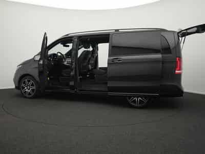 Mercedes V d 4MATIC Exclusive Lang (1970) - Photo 14