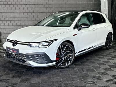 VW Golf (2024) - Photo 8
