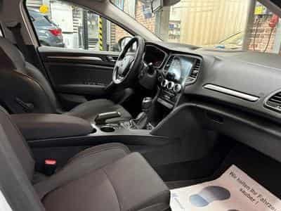 Renault Megane Megane 1.3 TCE 140cv EQUILIBRE (2022) - Foto 8