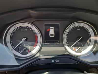 Skoda Superb 1.8 TSI Style DSG Laurin & Klement (2016) - Photo 14