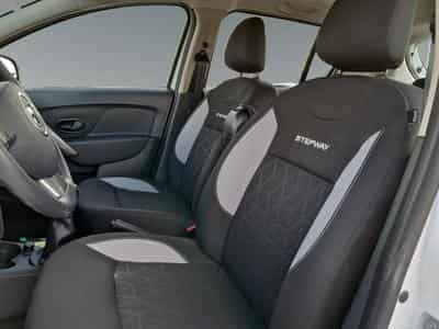Dacia Sandero 0.9 TCe Lauréate (2015) - Photo 10