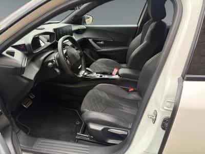 Peugeot 2008 II GT 5D AUTO8 SUV (2020) - Foto 13