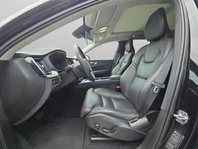 Volvo XC60 B4 Inscription / Essence (2022) - Photo 10