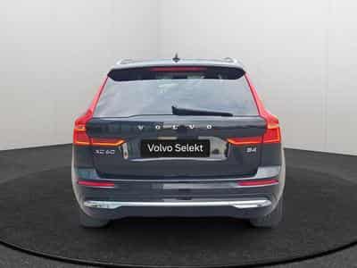 Volvo XC60 B4 Inscription / Essence (2022) - Photo 6