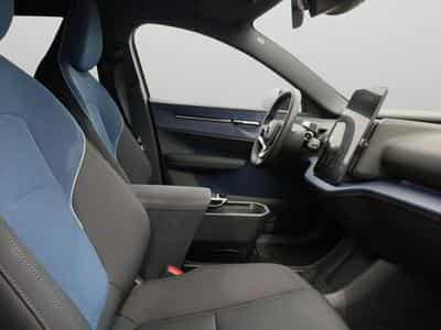 Volvo EX30 Plus (2025) - Photo 15