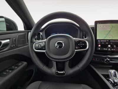 Volvo XC60 FACELIFT B5 AWD Black Edition Plus / Essence (2025) - Photo 12