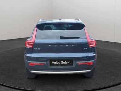 Volvo XC40 B3 Core Mild Hibryd (2025) - Photo 6