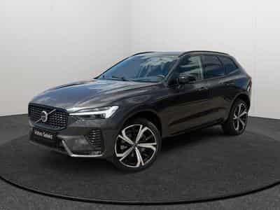 Volvo XC60 B5 AWD Ultra Dark / Essence (2025) - Photo 1