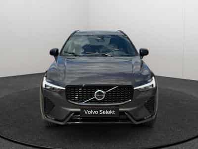 Volvo XC60 B5 AWD Ultra Dark / Essence (2025) - Photo 9