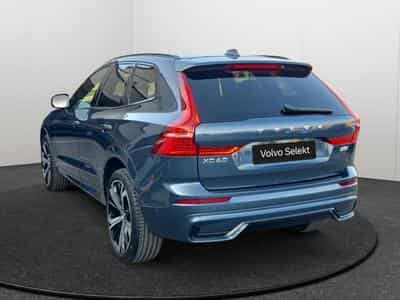 Volvo XC60 B5 AWD Ultra Dark / Essence (2025) - Photo 5