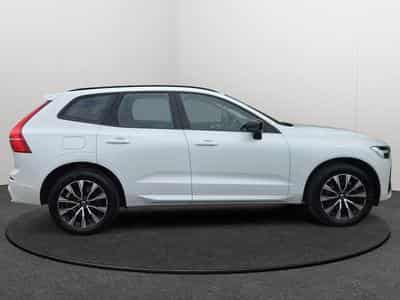 Volvo XC60 B4 Plus Dark / Essence (2023) - Photo 7