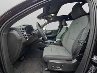 Volvo XC40 Plus (2023) - Photo 10