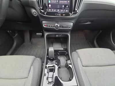 Volvo XC40 Plus (2023) - Photo 11