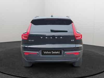 Volvo XC40 Plus (2023) - Photo 6
