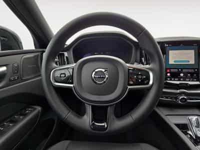 Volvo XC60 T8 Black Edition Plus / Hybride (2024) - Photo 12