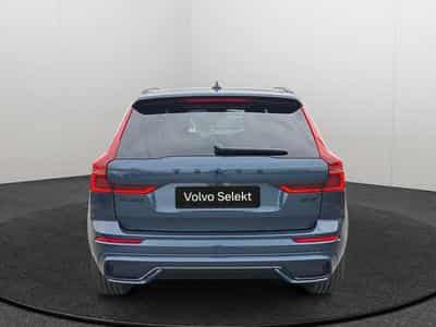Volvo XC60 FACELIFT B5 AWD Black Edition Plus 2026 / Essence (2025) - Photo 4