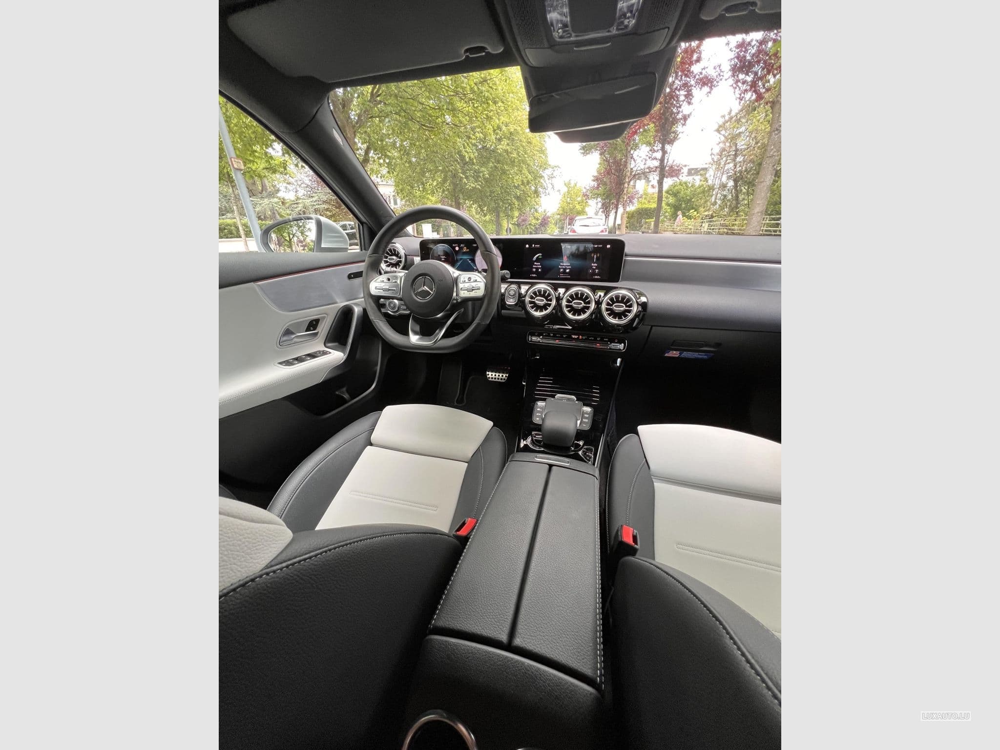 Mercedes A 250 250 AMG Line 7G-DCT (2020) - Foto 2