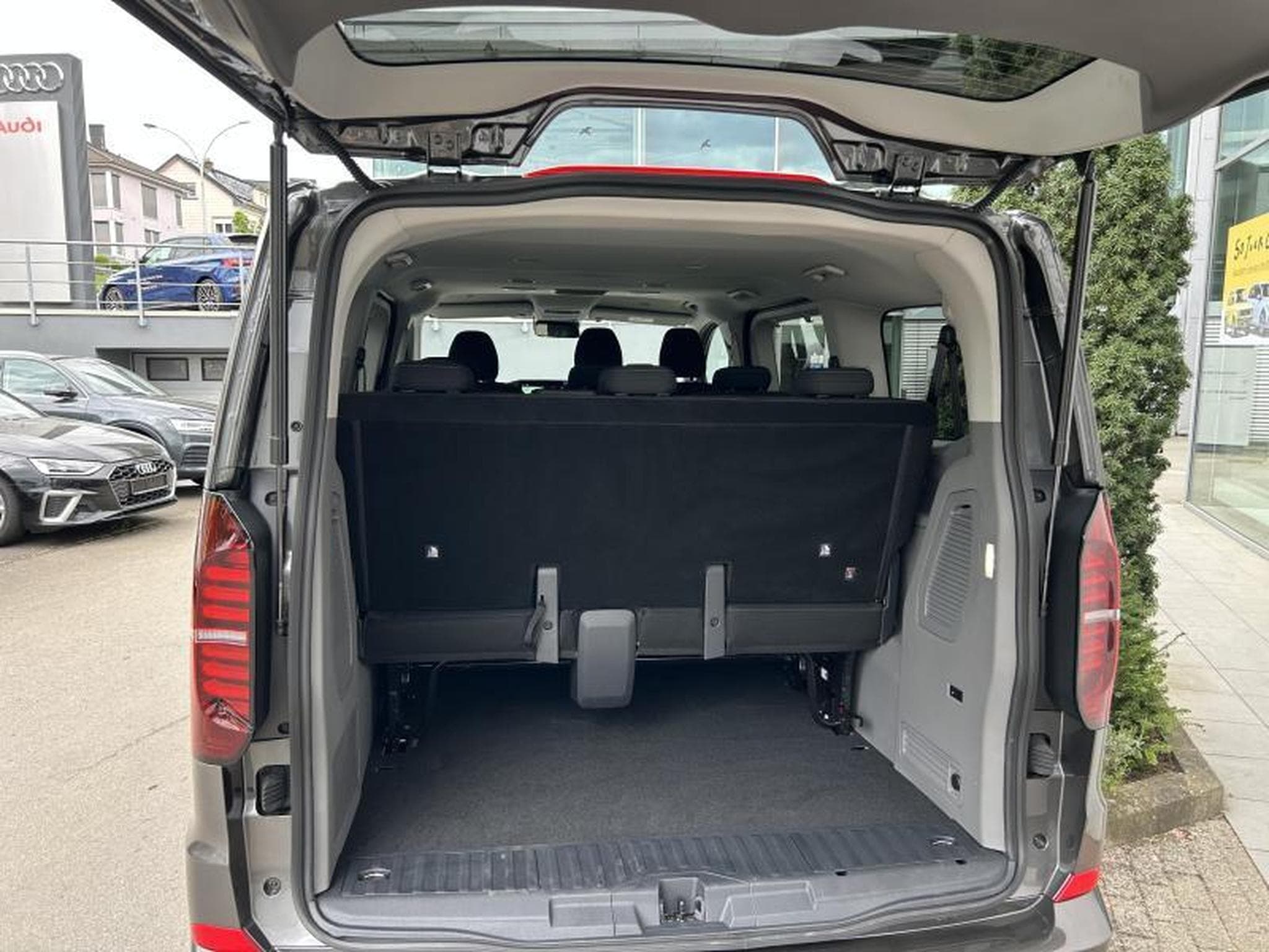 VW Caravelle Life, Boite Aut, 9 places, GPS (2025) - Foto 15