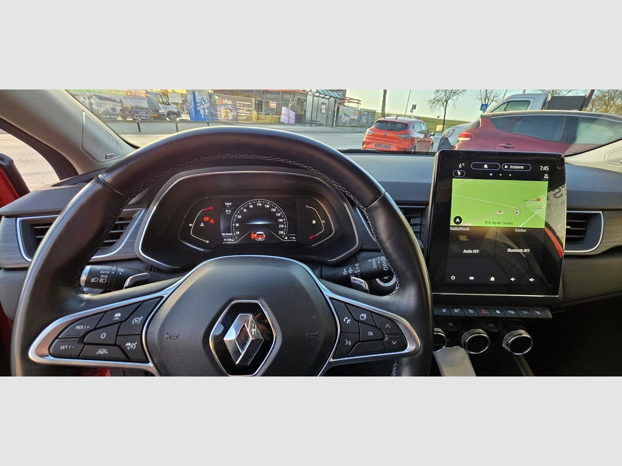 Renault Arkana TCE 140 EDC R.S. line (2023) - Foto 8