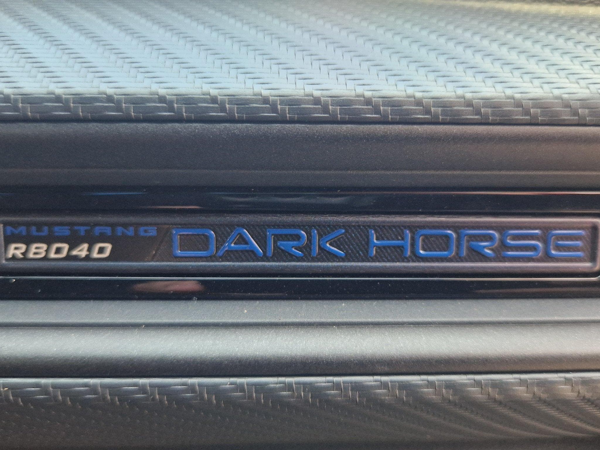 Ford Mustang Dark Horse (2025) - Foto 12
