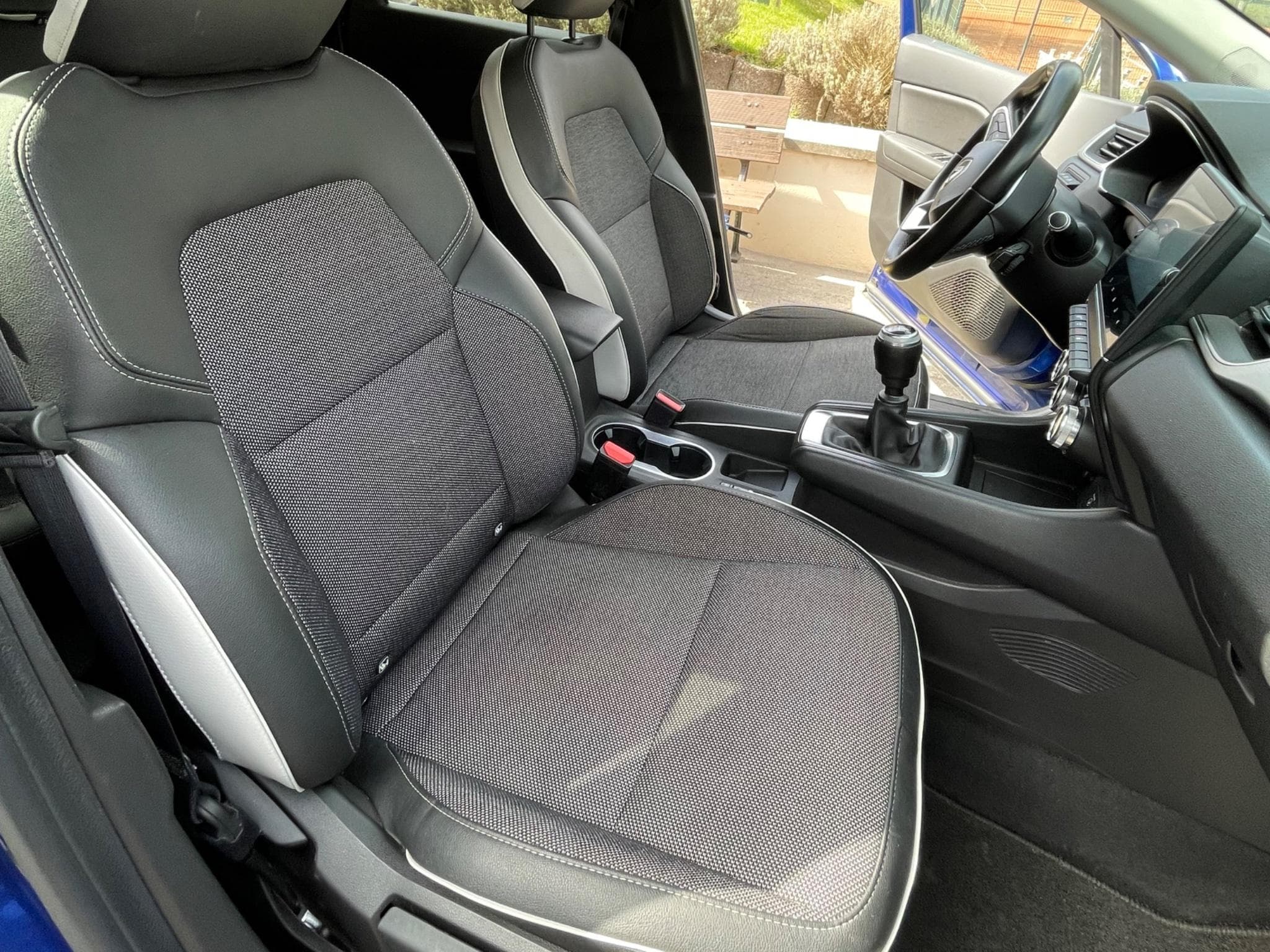 Renault Captur Intens (2020) - Foto 3