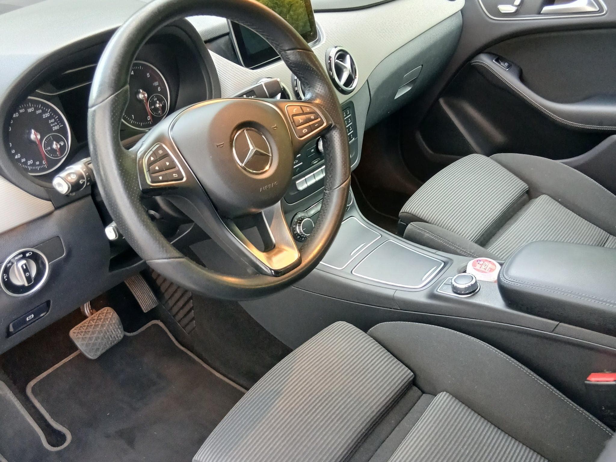 Mercedes B 200 B200 4Matic Diesel 2143Cm 136cv (2016) - Foto 3