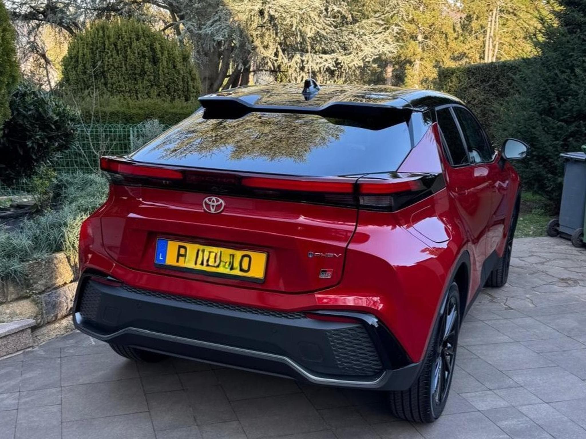 Toyota C-HR PHEV 2.0 GR Sport (2026) - Foto 2