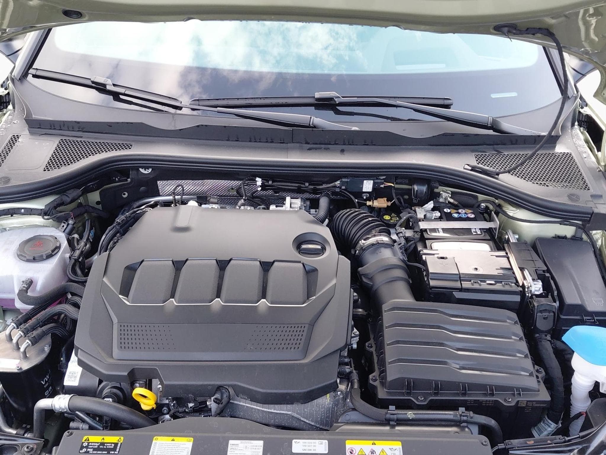 Skoda Superb Sportline (2026) - Foto 18
