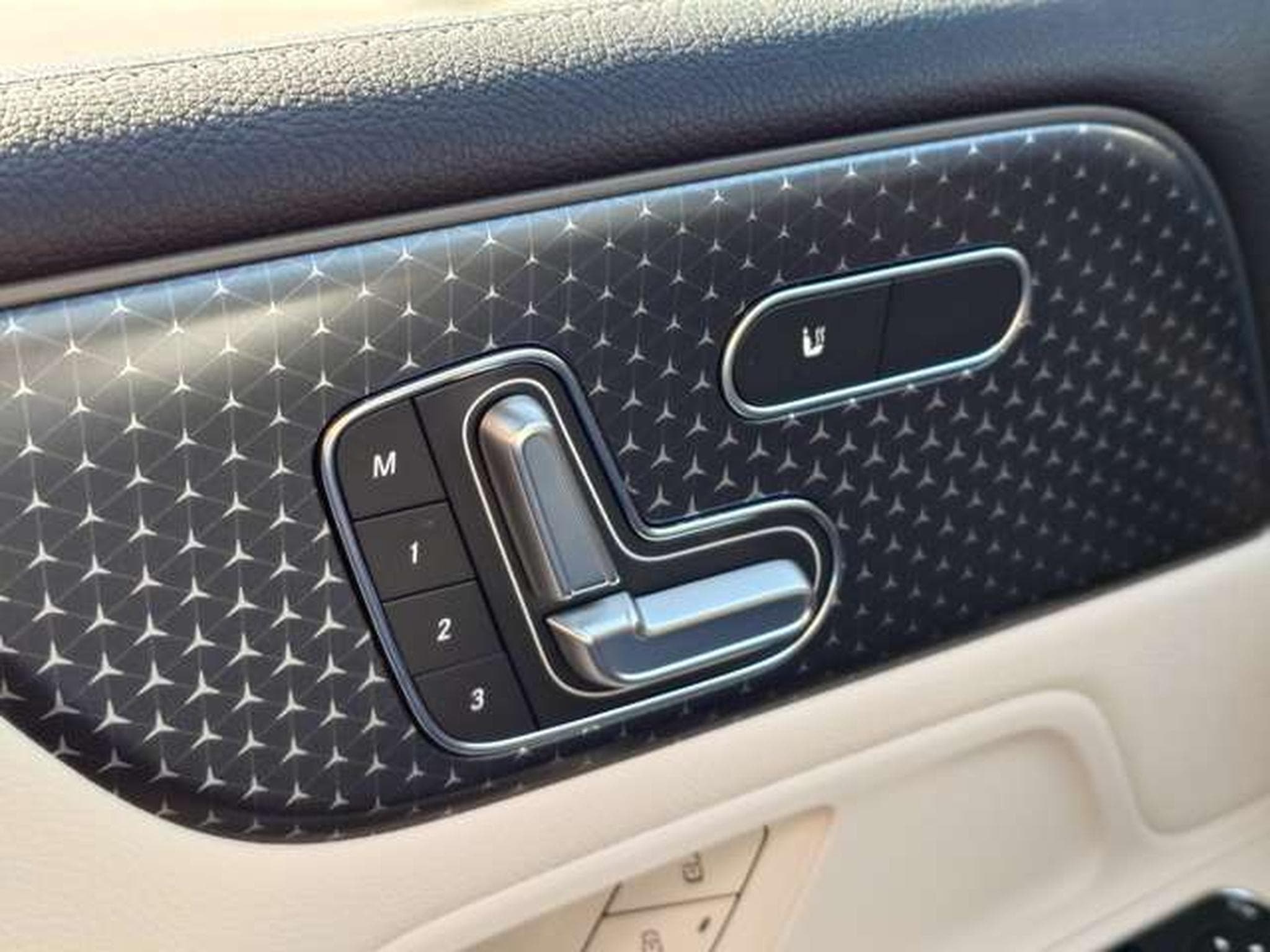 Mercedes B 200 B 200 d Luxury Line (2025) - Foto 15