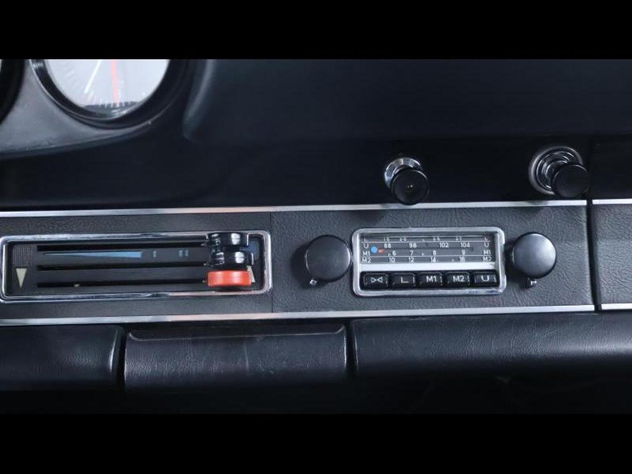 Porsche 911 2.4s Coupé Trappe à Huile (1972) - Photo 23