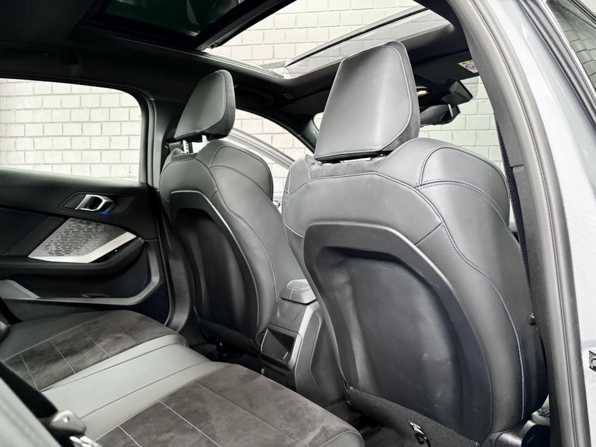 BMW 120 120iA M-Sport 170CV (F70) *PANO*Sièges Chauffants*Shadow Lin (2025) - Photo 25