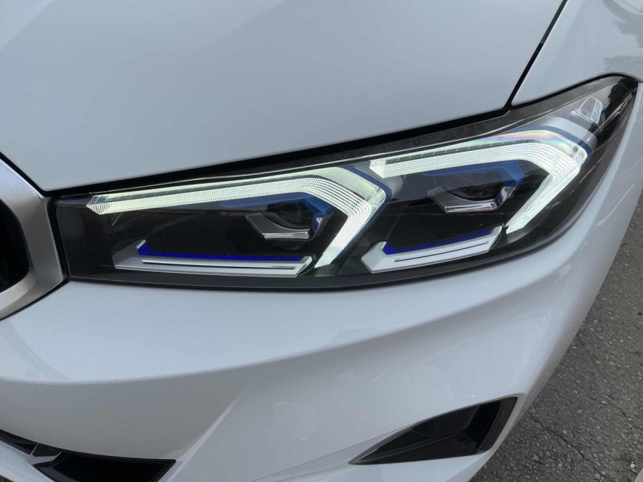 BMW 318 318d A G21 Touring - ACC - Keyless - Head up Display (2023) - Foto 28
