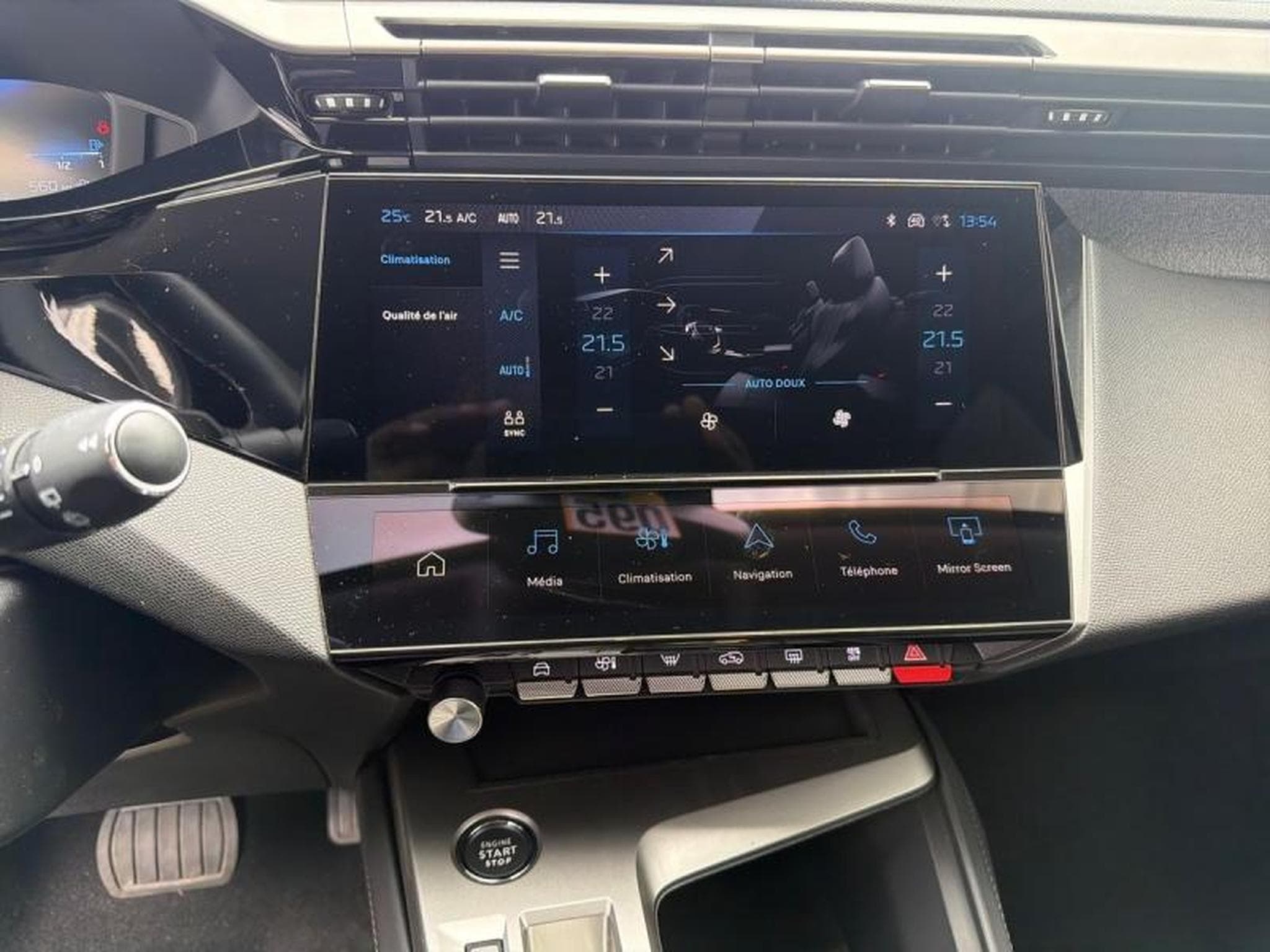 PEUGEOT 308 1.5 BlueHDi 130ch S&S Allure EAT8 (2024) - Photo 12