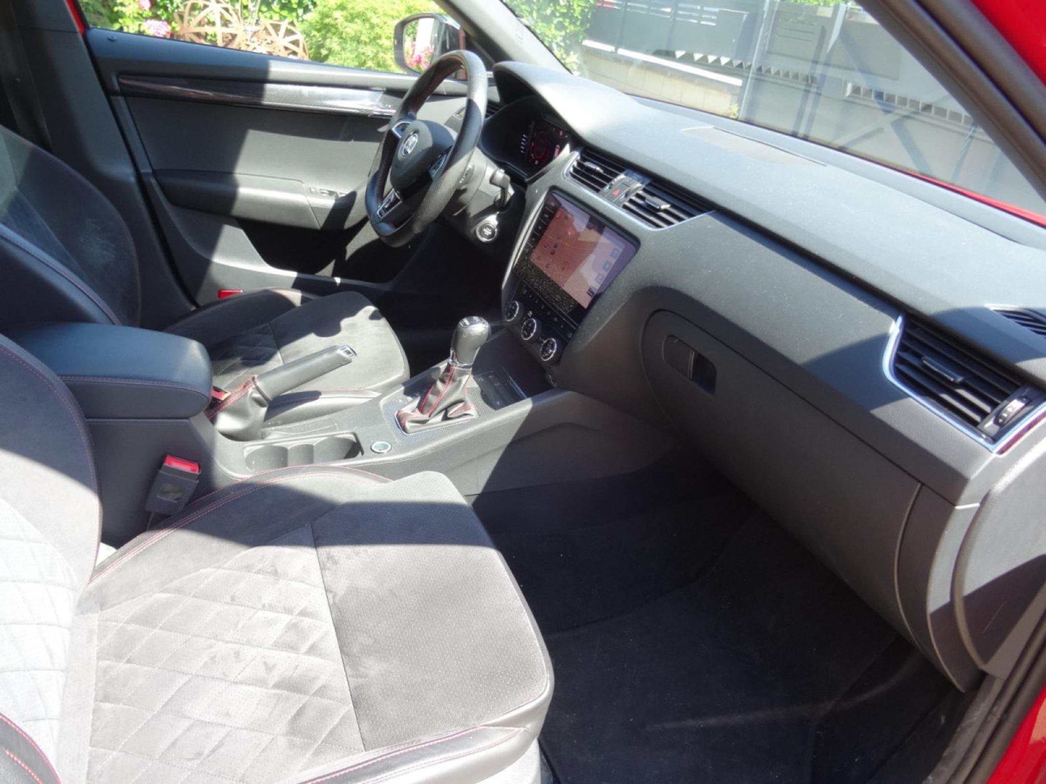 Skoda Octavia RS DSG (2019) - Foto 18