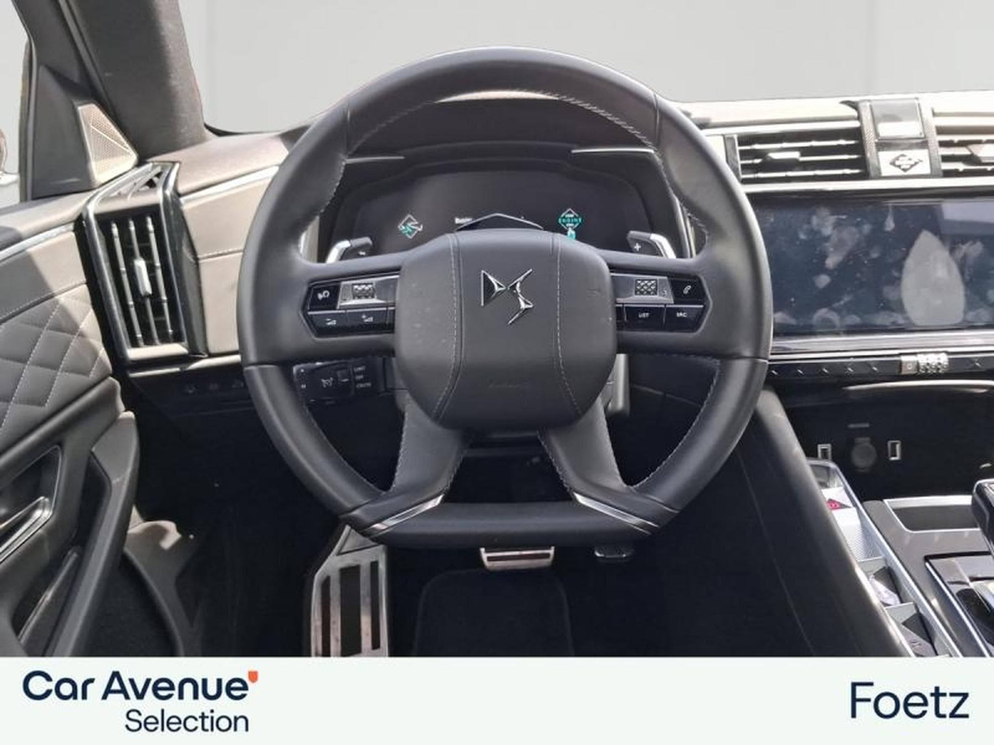 DS Automobiles DS9 Hybrid E-Tense 225ch Rivoli+ (2021) - Foto 12